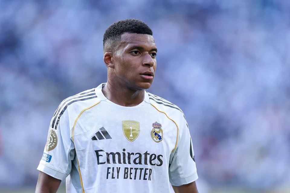 阿隆索在皇, yid