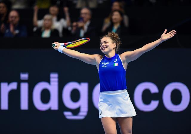 https, 保利尼庆祝