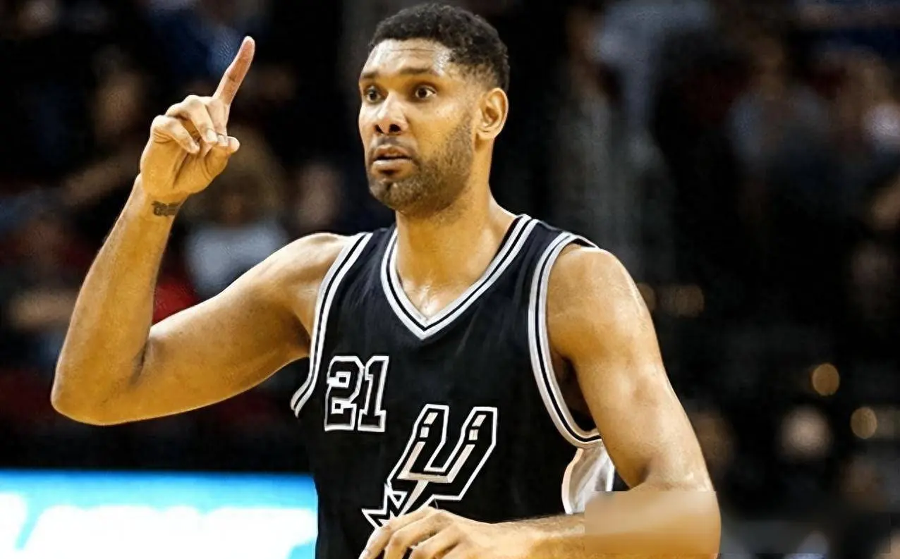 他都只是球 他都只是球